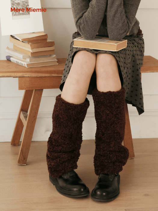 Eco-friendly faux fur with a lamb-milk plush touch  Leg Warmers Series